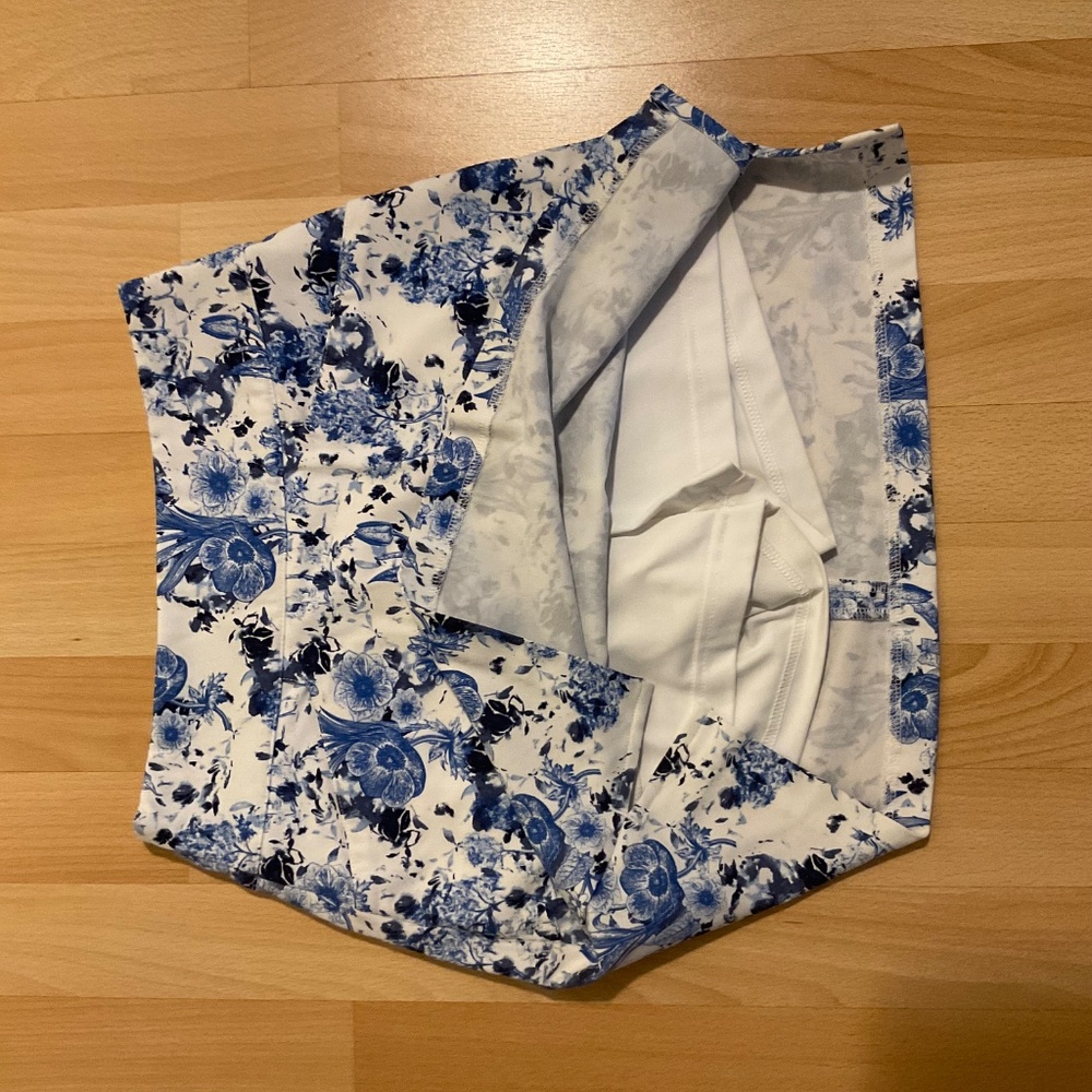 Lady Hagen 17” golf skort, NWOT, took off the tag, but never wore. Very pretty. - Picture 2 of 2